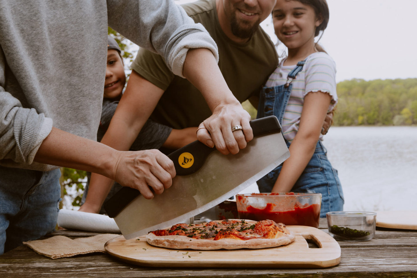 HALO Cook + Serve Pizza Kit
