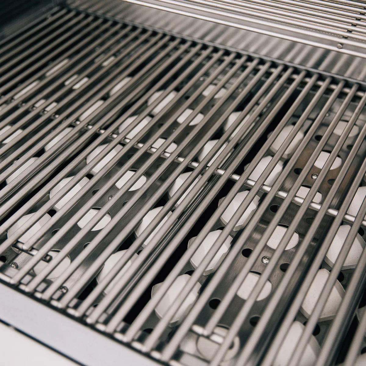 Summerset Sizzler Pro 40" Built-In Grill, Natural Gas