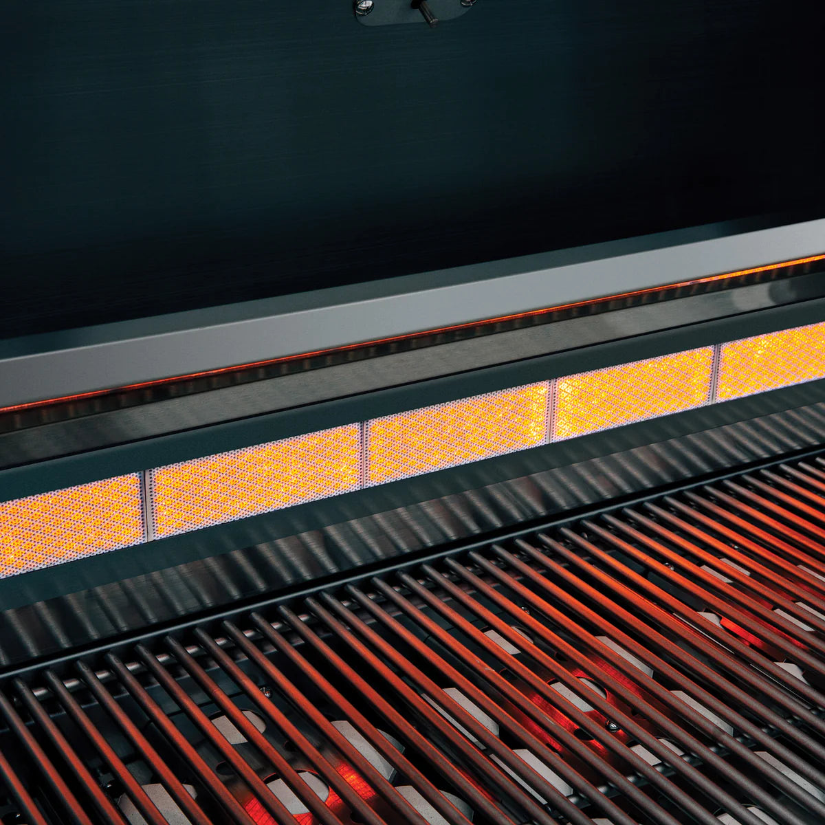 Summerset Sizzler Pro 40" Built-In Grill, Natural Gas